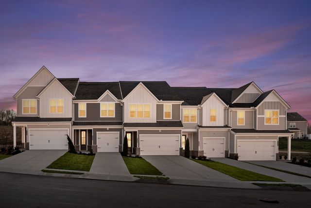 2128 Cheltenham Place, Columbia, TN 38401