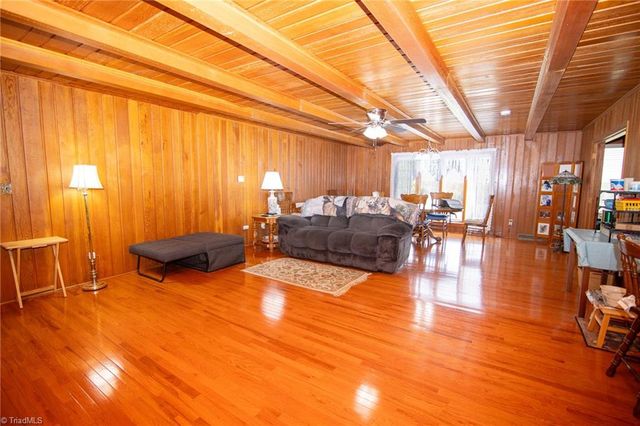 1110 Coon Road, Pinnacle, NC 27043