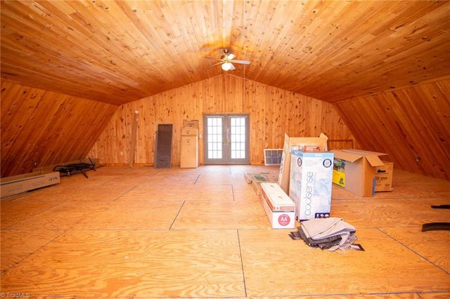 1110 Coon Road, Pinnacle, NC 27043