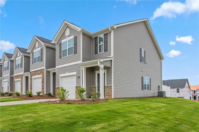 1193 Evelynnview Lane, Kernersville, NC 27284