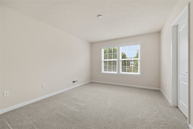 306 Trafalgar Sq, Cranberry Twp, PA 16066