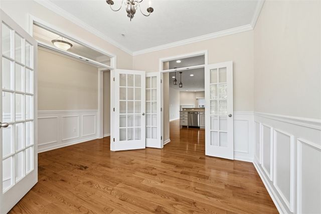 306 Trafalgar Sq, Cranberry Twp, PA 16066