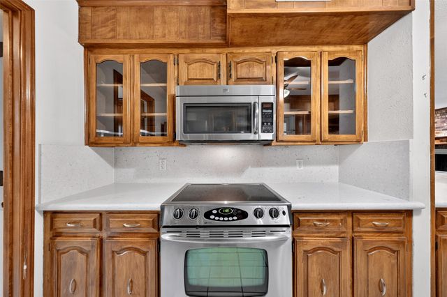 3905 Palomino Drive, Benbrook, TX 76116