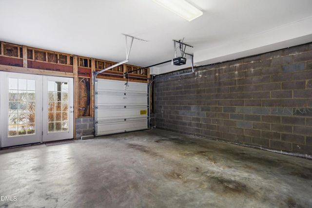 526 Copperline Drive, Chapel Hill, NC 27516