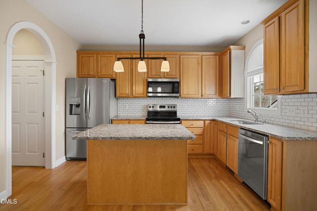 526 Copperline Drive, Chapel Hill, NC 27516