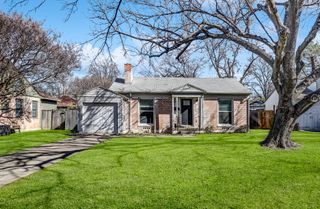 5422 Stoneleigh Avenue, Dallas, TX 75235