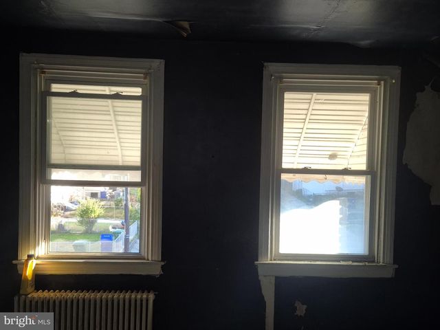 3302 W FRANKLIN ST, Baltimore, MD 21229