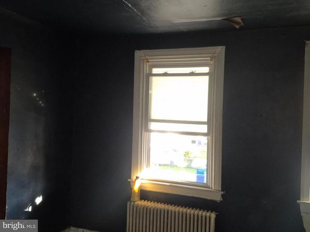 3302 W FRANKLIN ST, Baltimore, MD 21229