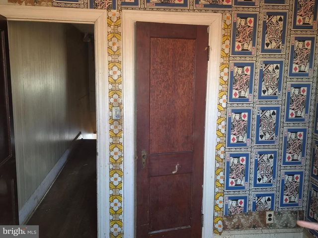 3302 W FRANKLIN ST, Baltimore, MD 21229