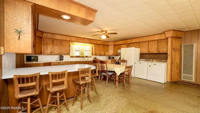 207 N Church Avenue, Kaplan, LA 70548