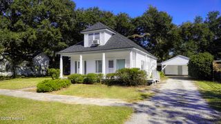 207 N Church Avenue, Kaplan, LA 70548