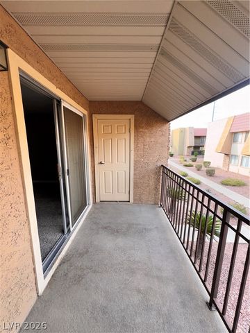 4450 Sandy River Drive 90, Las Vegas, NV 89103