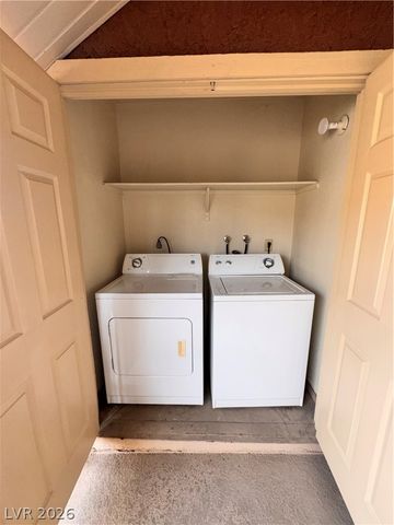 4450 Sandy River Drive 90, Las Vegas, NV 89103