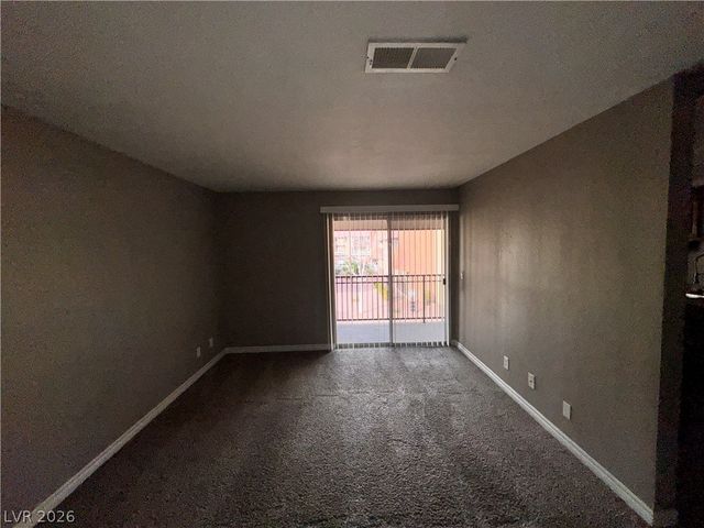 4450 Sandy River Drive 90, Las Vegas, NV 89103