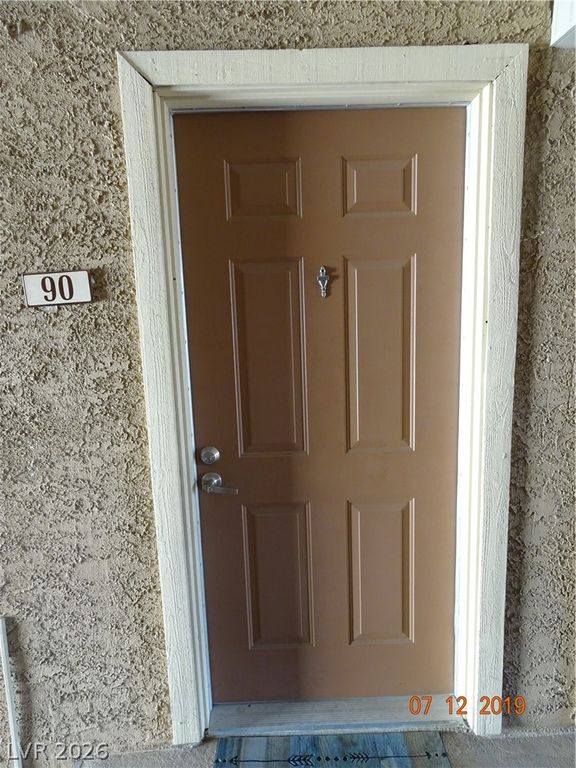 4450 Sandy River Drive 90, Las Vegas, NV 89103