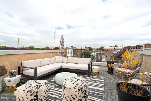 805 N LECOUNT ST, Philadelphia, PA 19130