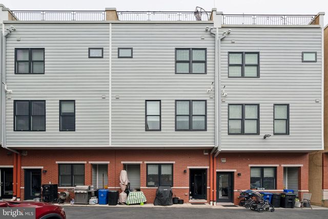 805 N LECOUNT ST, Philadelphia, PA 19130