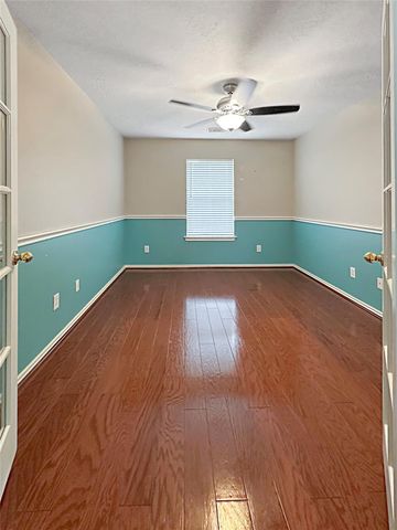 6506 Rustling Timbers Lane, Spring, TX 77379
