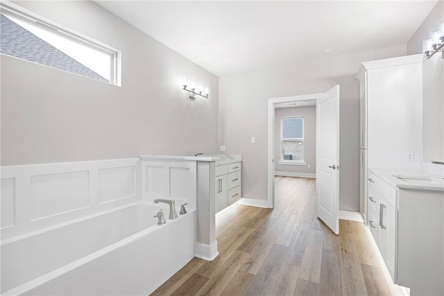 1313 Elk Horn Drive, Russellville, AR 72802