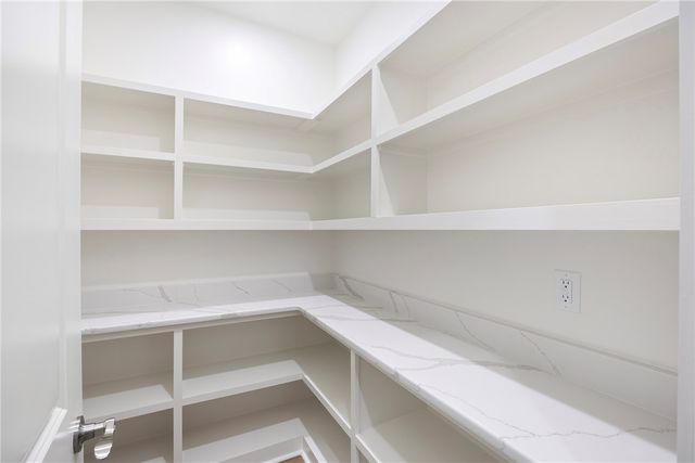 1313 Elk Horn Drive, Russellville, AR 72802