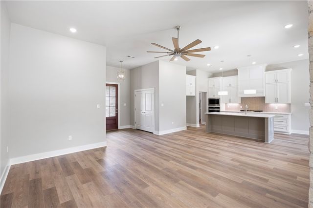 1313 Elk Horn Drive, Russellville, AR 72802