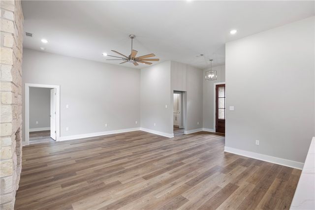 1313 Elk Horn Drive, Russellville, AR 72802