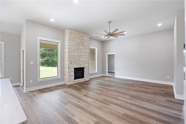 1313 Elk Horn Drive, Russellville, AR 72802