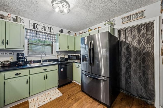 204 N Woodvalley Drive, Kingsland, GA 31548
