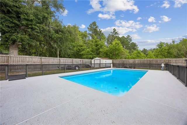 204 N Woodvalley Drive, Kingsland, GA 31548