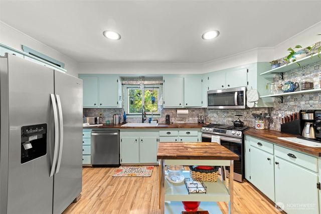 381 NE Tahuya Boulevard, Tahuya, WA 98588