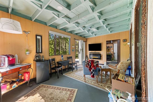 381 NE Tahuya Boulevard, Tahuya, WA 98588