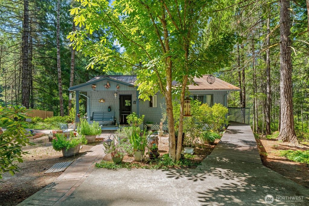 381 NE Tahuya Boulevard, Tahuya, WA 98588