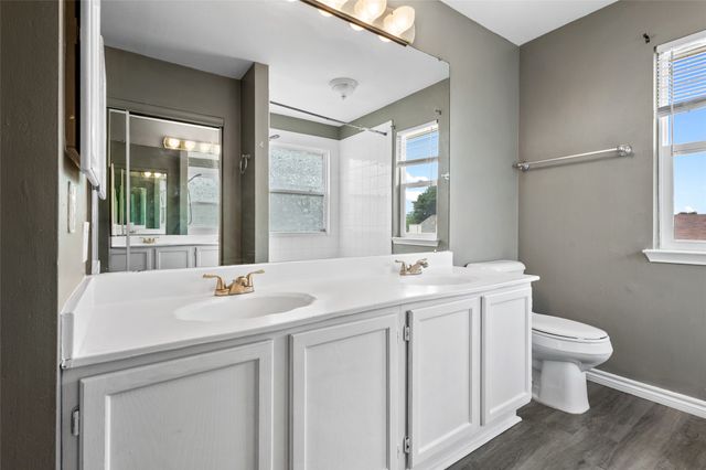 804 Wyndham Place, Arlington, TX 76017