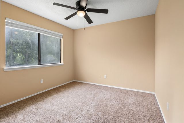 804 Wyndham Place, Arlington, TX 76017