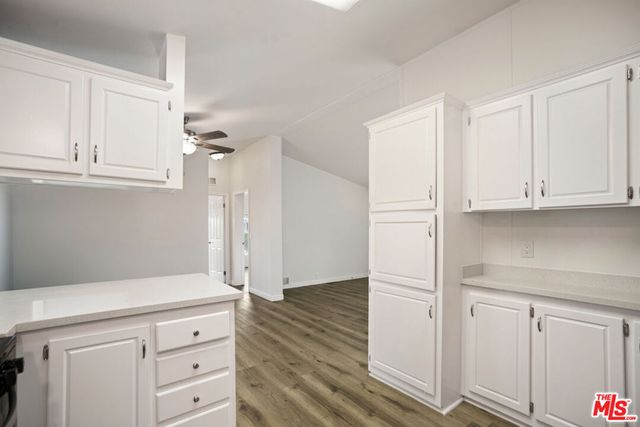 8250 Lankershim Boulevard 33, North Hollywood, CA 91605