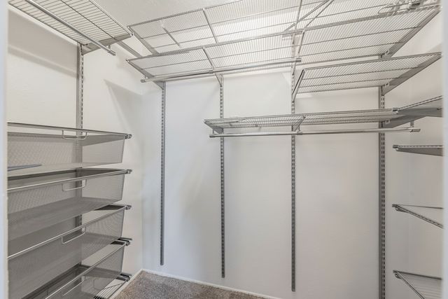 714 Woodlawn Lane, Grand Prairie, TX 75052