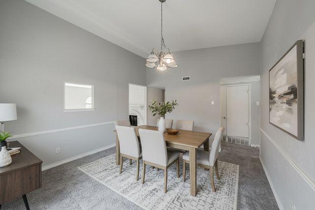 714 Woodlawn Lane, Grand Prairie, TX 75052