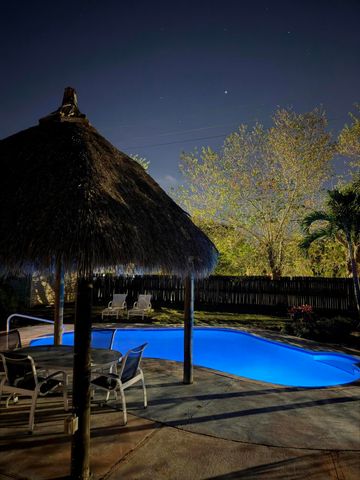 105 Sunflower Circle, Royal Palm Beach, FL 33411