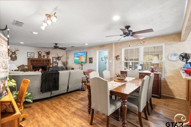 109 Biloxi St, Henderson, TX 75652