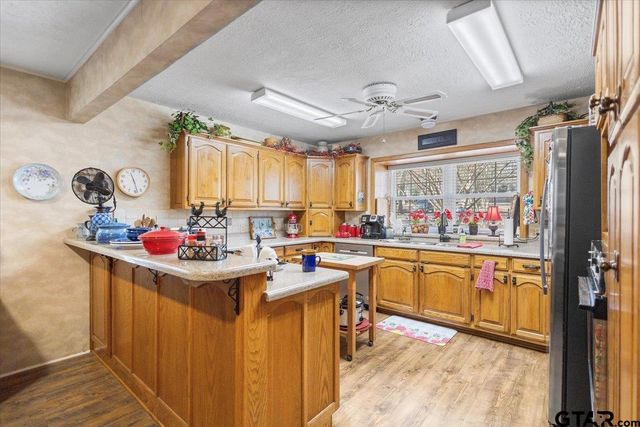 109 Biloxi St, Henderson, TX 75652