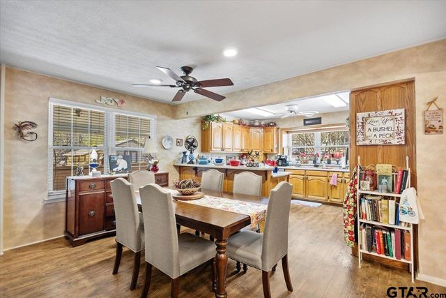 109 Biloxi St, Henderson, TX 75652