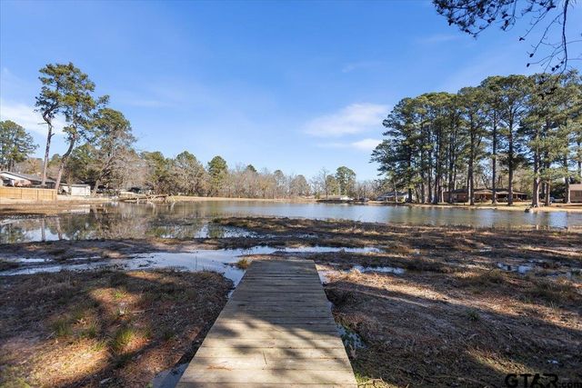 109 Biloxi St, Henderson, TX 75652