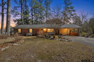 109 Biloxi St, Henderson, TX 75652