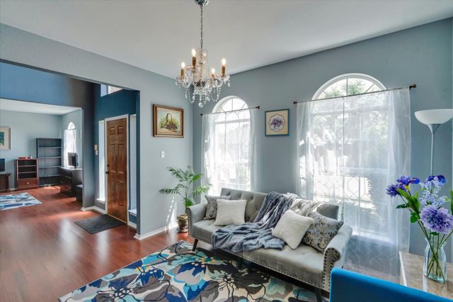 2071 Sunset Lane, Lewisville, TX 75067