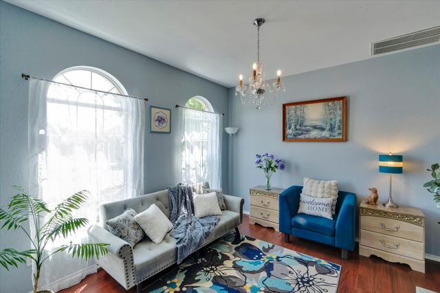 2071 Sunset Lane, Lewisville, TX 75067