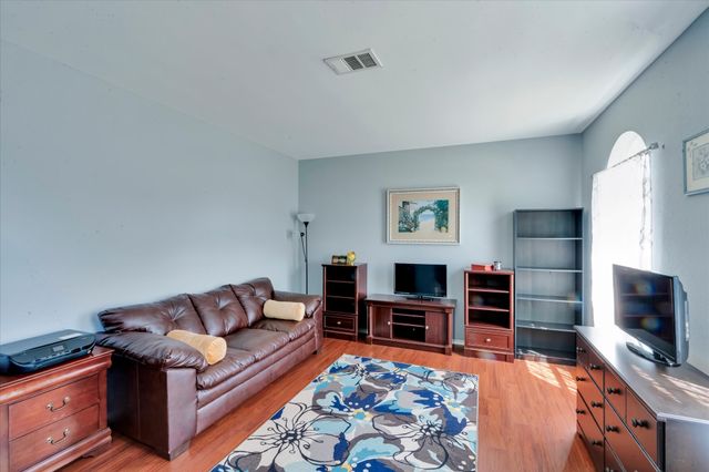 2071 Sunset Lane, Lewisville, TX 75067