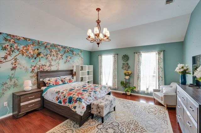 2071 Sunset Lane, Lewisville, TX 75067