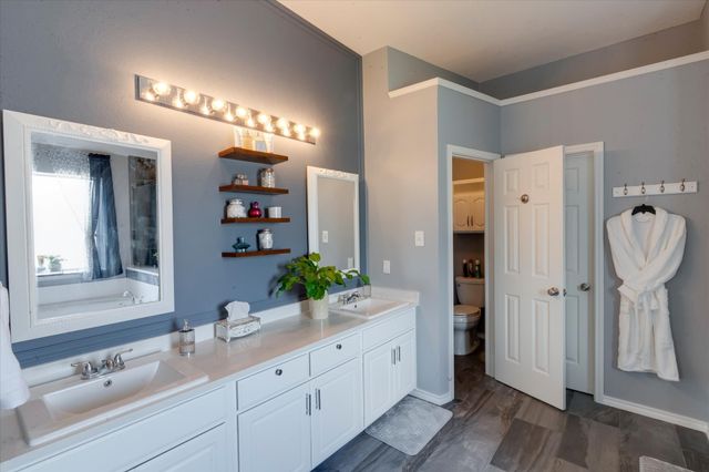 2071 Sunset Lane, Lewisville, TX 75067