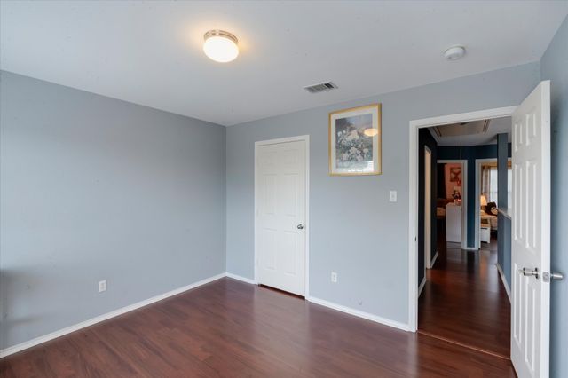 2071 Sunset Lane, Lewisville, TX 75067