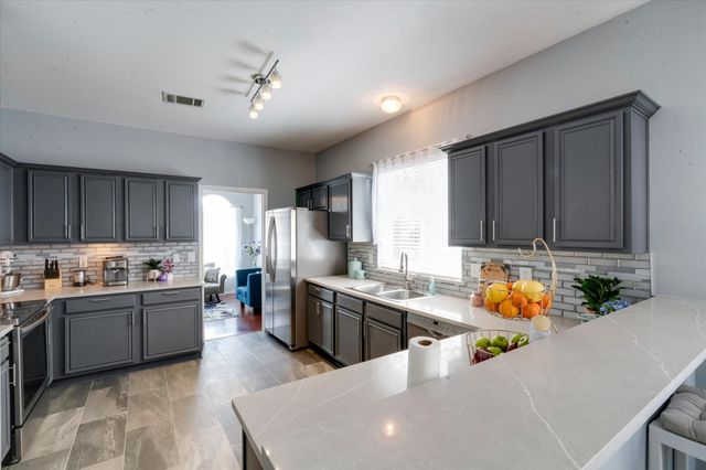 2071 Sunset Lane, Lewisville, TX 75067